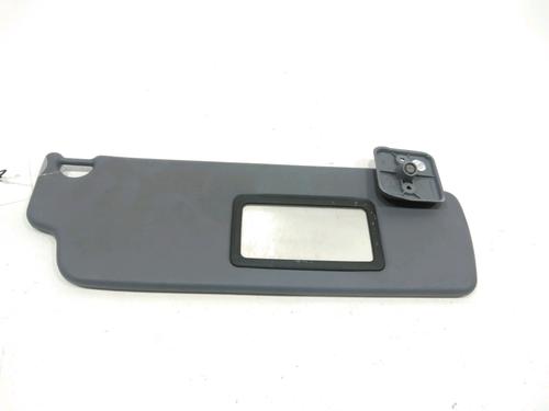 Used Right sun visor Right sun visor 31002562 31002562