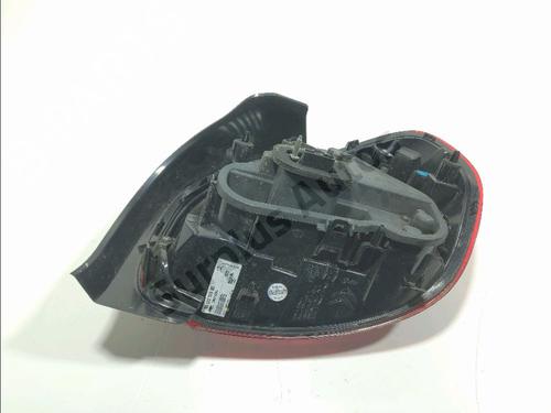 Left taillight CITROËN C3 III (SX) 1.2 THP 110 (SXHNPS, SXHNZT, SXHNZ6) | BP40060904C34 - Image 2