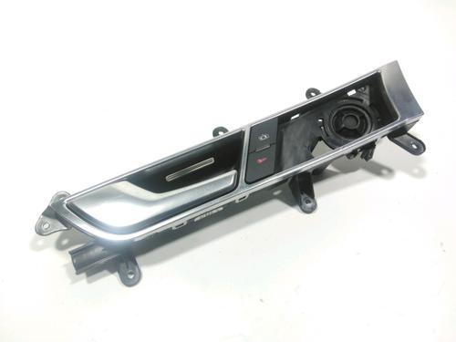 Venstre fortil invendig håndtag AUDI A6 Allroad C6 (4FH) 3.0 TDI quattro (233 hp) 28243047