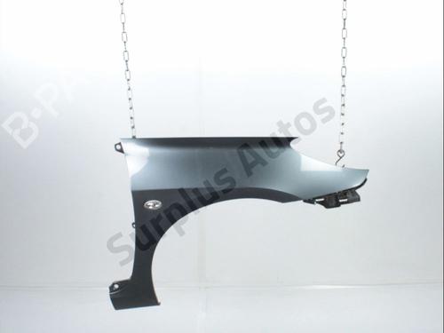 right-front-fenders-peugeot-307-break-3e-2002-2003-2004-2005-2006-2007-2008-2009-31986565 main image