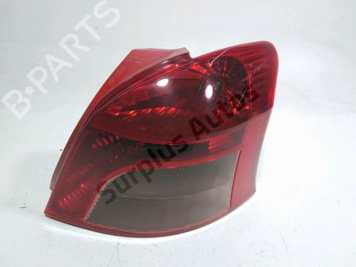 Used Right taillight Right taillight TOYOTA YARIS (_P9_) 1.0 VVT-i (KSP90_, KSP90R) (69 hp) 34643571 34643571