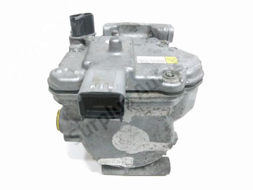 Compresseur AC TOYOTA AURIS (_E18_) 1.8 Hybrid (ZWE186_, ZWE186R) (136 hp) 31938558