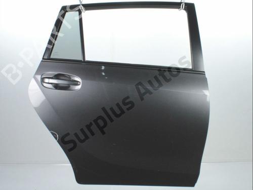 right-rear-door-toyota-verso-_r2_-2009-2010-2011-2012-2013-2014-2015-2016-2017-2018-31180838 main image