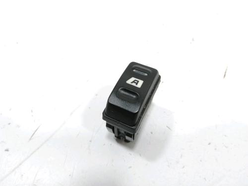 Used Left front window switch CITROËN XSARA PICASSO (N68) 1.6 HDi (90 hp) 30998923