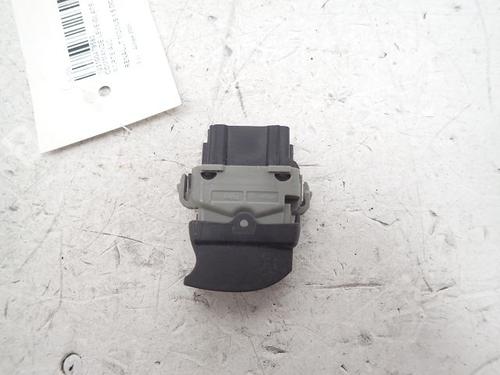 Used Right front window switch RENAULT MODUS / GRAND MODUS (F/JP0_) 1.5 dCi (FP0E, JP0E) (65 hp) 30994133
