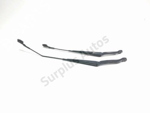 Used Front windshield wiper arm FIAT 500X (334_) 1.3 (334.AXR11) (150 hp) 28271837