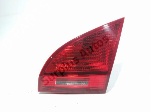 right-tailgate-light-kia-venga-yn-2010-2011-2012-2013-2014-2015-2016-2017-2018-2019-40621603 main image