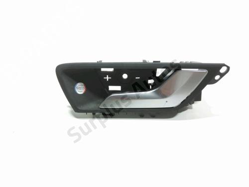 Used Front right interior door handle Front right interior door handle 37775004 37775004