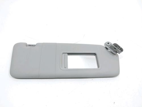 Used Right sun visor Right sun visor 37784539 37784539