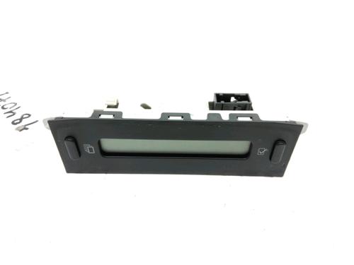 display-monitor-citroen-c3-pluriel-hb_-2003-31845847 main image