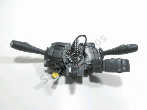 Used Steering wheel controls RENAULT TWINGO III (BCM_, BCA_) 0.9 TCe 90 (BCM9, BCM2) (90 hp) 30769027