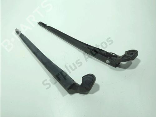 front-windshield-wiper-arm-seat-leon-1p1-2005-2006-2007-2008-2009-2010-2011-2012-2013-37871162 main image