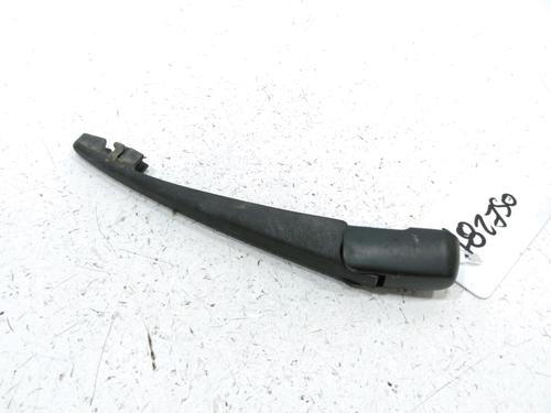 Bakre vindusviskerarm SUZUKI SWIFT III (MZ, EZ) 1.3 DDiS (RS413D) (69 hp) 31007281