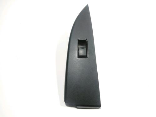 Used Right front window switch Right front window switch 37772858 37772858