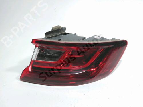right-taillight-renault-megane-iv-hatchback-b9amn_-2015-33034872 main image