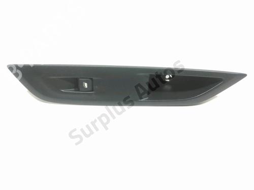 Used Right front window switch Right front window switch 29857843 29857843