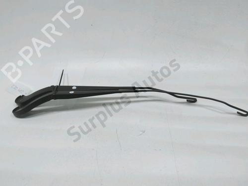 Used Front windshield wiper arm Front windshield wiper arm 37790157 37790157