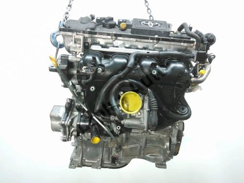 engine-toyota-c-hr-_x2_-_h2_-2023-37761932 main image