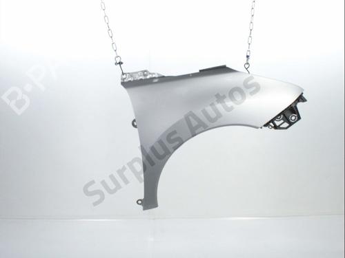 Used Right front fenders PEUGEOT 3008 I MPV (0U_) 1.6 HDi (112 hp) 30086199