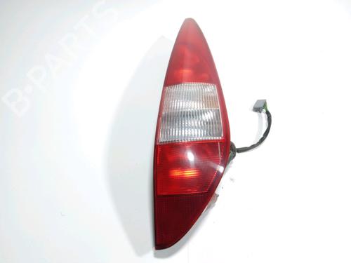 Right taillight FORD MONDEO III Turnier (BWY) 2.0 16V TDDi / TDCi | BP28268642C35 