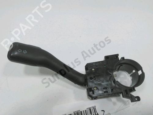 Used Headlight switch VW GOLF IV (1J1) 1.6 (100 hp) 30989260