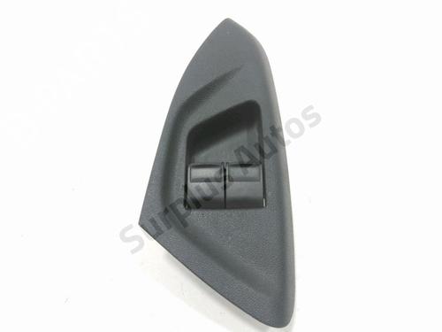Used Left front window switch Left front window switch PEUGEOT 108 1.2 (82 hp) 33534509 33534509