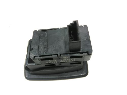 Right rear window switch BMW 1 (E87) 120 d | BP37778303I28 - Image 2