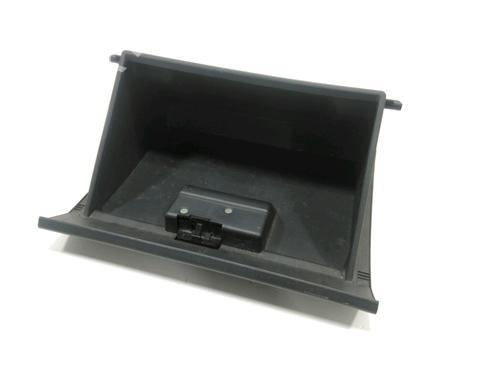 Porta-luvas SUZUKI JIMNY Closed Off-Road Vehicle (SN) 1.5 DDiS 4x4 (86 hp) 30991737