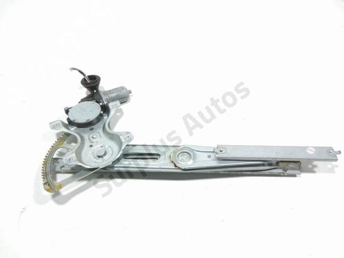 Used Front right window mechanism TOYOTA YARIS (_P13_) 1.0 (KSP130_, KSP130) (69 hp) 32153900