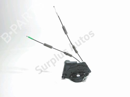 front-right-lock-toyota-yaris-cross-mxp_-2020-39089239 main image