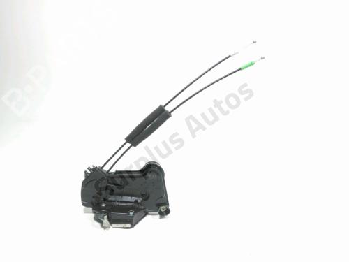 front-left-lock-toyota-corolla-estate-_e21_-2019-40621142 main image