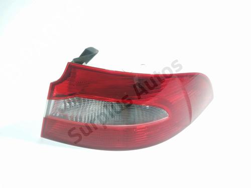 Used Right taillight SKODA SUPERB II (3T4) 1.6 TDI (105 hp) 30102041