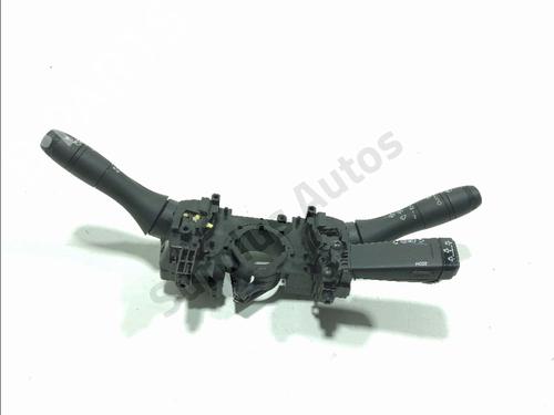 steering-wheel-controls-renault-captur-ii-hf_-2020-36068759 main image