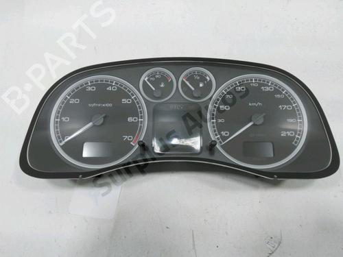 Used Instrument cluster PEUGEOT 307 (3A/C) 1.6 16V (109 hp) 30991567