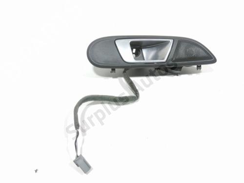 Used Front right interior door handle Front right interior door handle 29858198 29858198