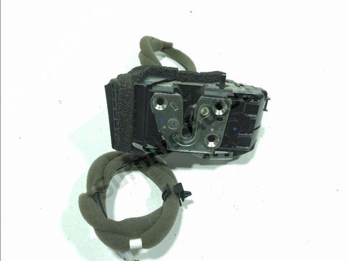 rear-left-lock-renault-kadjar-ha_-hl_-2015-32279902 main image