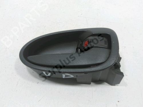 Used Front right interior door handle TOYOTA YARIS (_P9_) 1.4 D-4D (NLP90_, NLP90R) (90 hp) 30996223