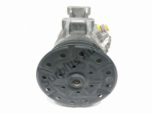Used AC compressor AC compressor TOYOTA AURIS (_E15_) 2.0 D-4D (ADE150_, ADE150R) (126 hp) 33686240 33686240