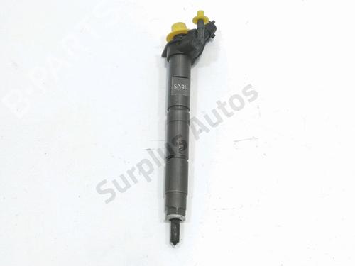 injector-toyota-yaris-_p9_-2005-2006-2007-2008-2009-2010-2011-2012-2013-2014-31964177 main image