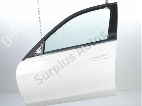 left-front-door-mercedes-benz-e-class-t-model-s212-2009-2010-2011-2012-2013-2014-2015-2016-32514509 main image