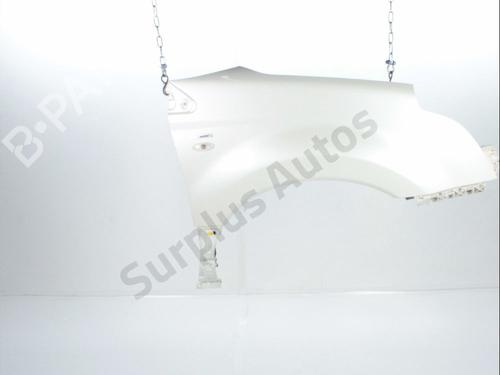 Used Right front fenders Right front fenders 37771627 37771627