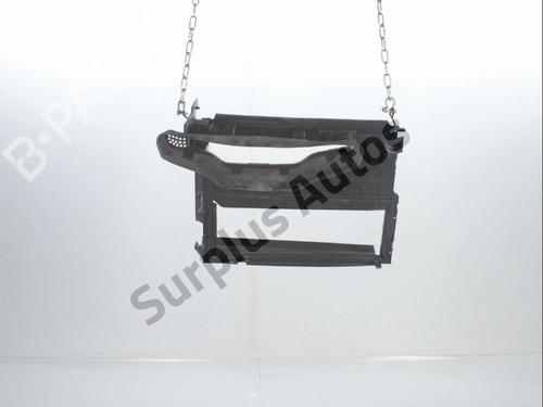 Used Front slam panel Front slam panel RENAULT CLIO IV Grandtour (KH_) 1.5 dCi 90 (KHN3, KHN4) (90 hp) 35773697 35773697