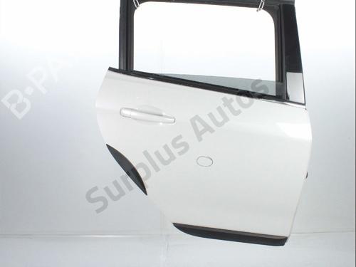 Used Right rear door Right rear door PEUGEOT 2008 I (CU_) 1.2 THP 130 / PureTech 130 (130 hp) 35941747 35941747