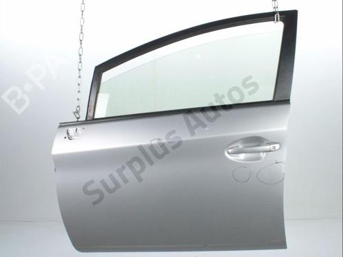 Used Left front door TOYOTA PRIUS (_W3_) 1.8 Hybrid (ZVW30) (136 hp) 32153963