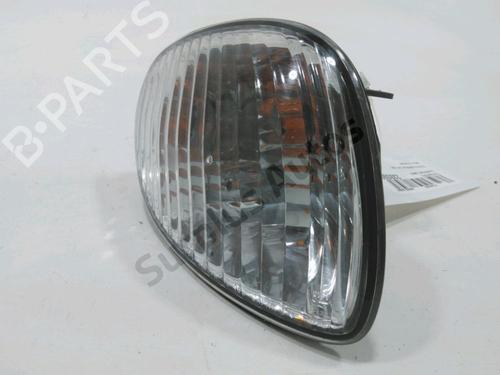 Used Right front indicator TOYOTA COROLLA Liftback (_E11_) 1.4 (ZZE111_, ZZE111R) (97 hp) 31004407