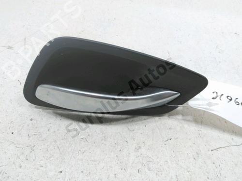 Poignée intérieure avant droite BMW 3 (E90) 318 i (129 hp) 30996196