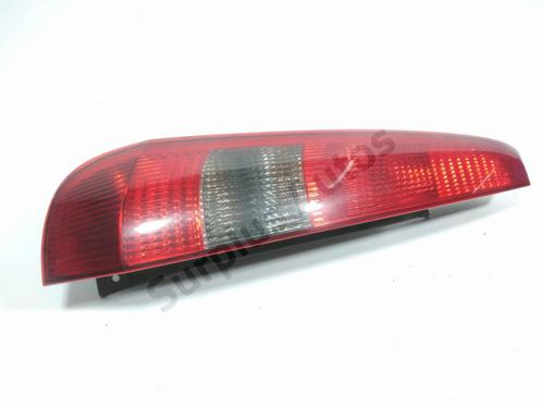 Used Left taillight FORD FIESTA V (JH_, JD_) 1.4 TDCi (68 hp) 29860117