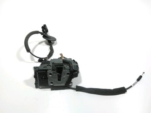 Używane Zamek drzwi przednich prawych RENAULT CAPTUR I (J5_, H5_) 0.9 TCe 90 (90 hp) 29858519