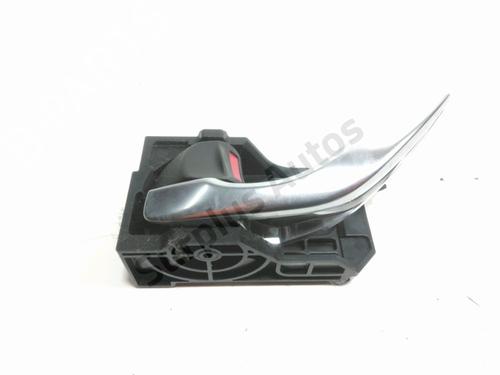 front-left-interior-door-handle-mazda-cx-5-ke-gh-2011-2012-2013-2014-2015-2016-2017-32488554 main image