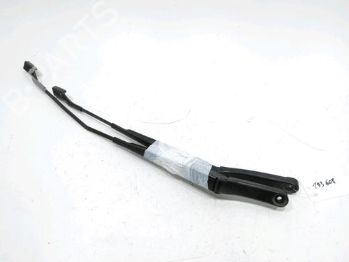 Used Front windshield wiper arm VW JETTA III (1K2) 1.6 TDI (105 hp) 31007737